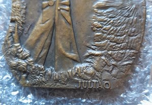 Medalha Julião Eça de Queiroz