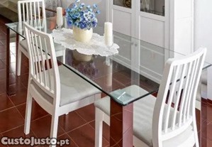 Mesa de Vidro Elegante