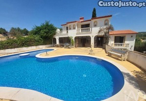 Casa / Villa T4 em Boliqueime de 312,00 m�