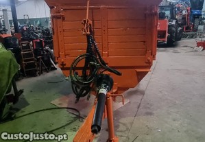 Reboque de Estrume Usado  Marca Galucho