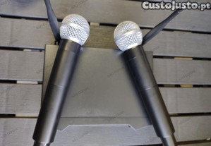 Microfones sem fio profissionais UHF novos