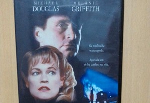 DVD Uma Luz na Escuridão Filme com Michael Douglas e Melanie Griffith