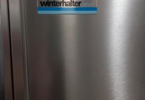 Máquina de lavar palamenta Winterhalter com cesto 63x70cm