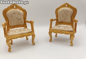 Par de cadeira de braços em miniatura estilo Luís XV