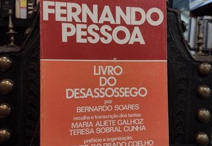 Fernando Pessoa - Livro do Desassossego por Bernardo Soares