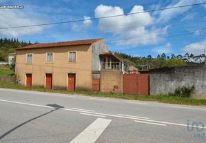 Casa / Villa T3 em Coimbra de 253,00 m