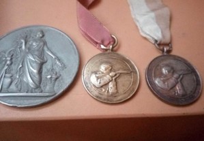 2 Medalhas militares em Prata - Ano 1937
