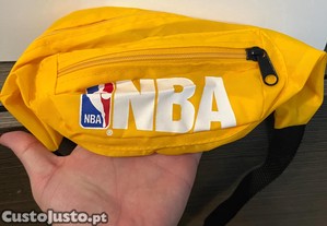 Bolsa de Cintura Vintage - NBA/ Nestl� Golden Grahams