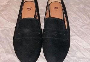 Sapatos pretos