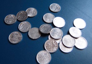 Moedas de 10 centavos alumínio de 1971 a 1976