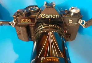 Máquina Fotográfica Canon AE-1 Objectiva FD 70-210