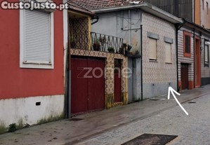 Moradia Para Recuperar Em Ramalde