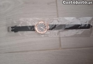 Relógio Feminino Analógico Novo e Embalado