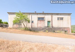 Armaz�m em Arrimal e Mendiga de 590,00 m�