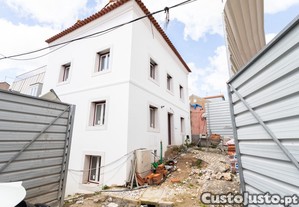 2 Apartamentos Duplex em Alcântara