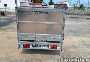 Atrelados reboques novos todos em galvanizado sem qualquer pintura certificados de conformidade