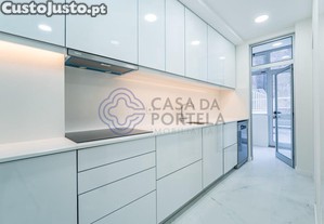 Apartamento T4 na Rua da Torrinha