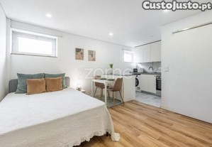 Estúdio T0 Junto À Av. Boavista Exclusivo Para...