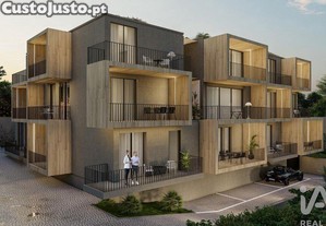 Apartamento T3 em São Martinho de 180,00 m²