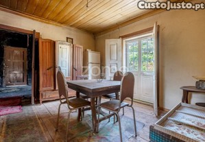 Quintinha Com Casa Em Pedra E Terreno Com 1.200...
