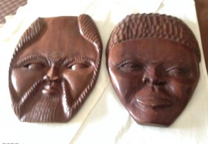Máscaras de arte africana em madeira