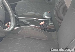 Peugeot 2008 5 lugares - 15