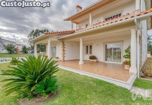 Casa / Villa T4 em Monte Real e Carvide de 356,00 m²
