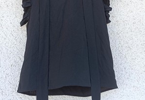 Camisola H&M S 36 preta com manga curta com folhos e laço NOVA