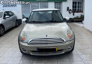 MINI Cooper One - 10