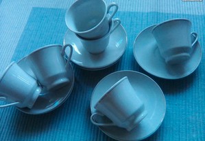 Conjunto 6 chávenas chá/café de porcelana vidrada branca e fio dourado