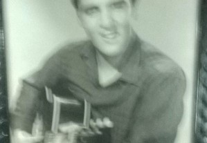 Moldura com estampa de Elvis Presley