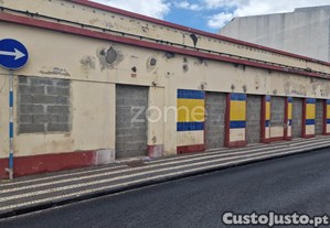 Conjunto 4 Prédios Urbanos