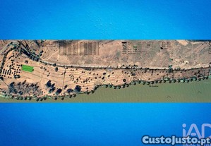 Terreno em Alcoutim e Pereiro de 2000,00 m�