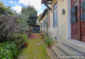 Moradia Histórica Em Vila Nova De Gaia