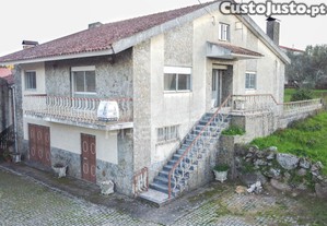 Moradia t3 com terreno de 660 m na ratoeira   celorico da beira
