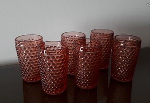 Copos em vidro sem uso (copo de vinho)