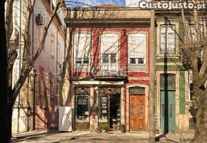 Moradia T5 No Bonfim Com Jardim De 110 M²