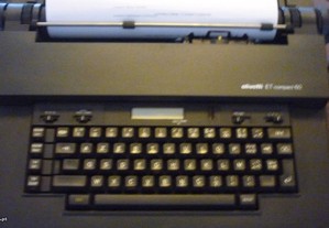 Maquina de Escrever Olivetti, compact 60