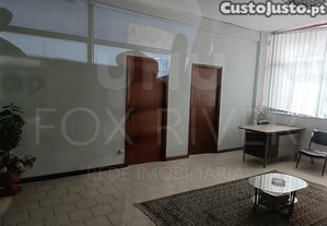 Loja / Escrit�rio No Centro De Valen�a