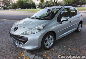Peugeot 207 1400 trendy 90 cv. 61.000kms - 07