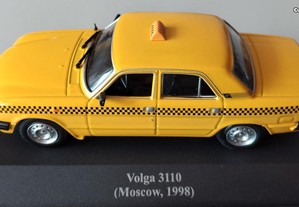 * Miniatura 1:43 Colecção "Táxis do Mundo" Volga 3110 (1998) Moscovo 2ª Série 