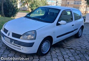 Renault Clio 1.5dci - 05