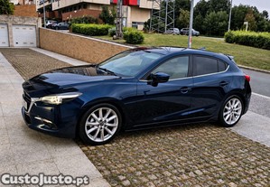 Mazda 3 1.5 D Skyactiv Excellence - 17