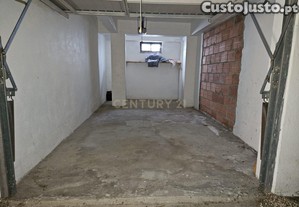 Excelente oportunidade   Garagem 18 m em Alcains