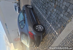 Peugeot 207 1.6hdi - 07