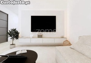 Apartamento T4 No Gondomar Green, A Poucos...