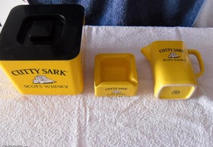 Conjunto Cutty Sark, Jarro, cinzeiro e caixa gelo