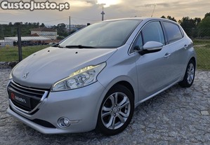 Peugeot 208 Allure
