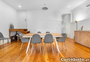 Moradia T3 Com Logradouro Junto À Estação De...