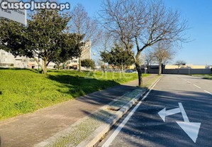 Terreno Urbano Para Comercio Castelo Da Maia-Porto